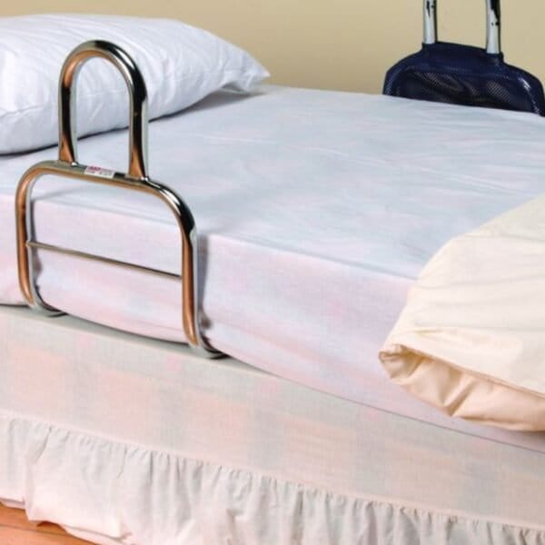 Barre d'accès au lit